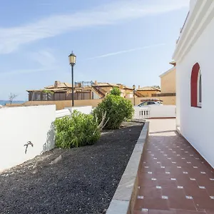 https://villas-galera-beach-corralejo.in-canary-islands.com